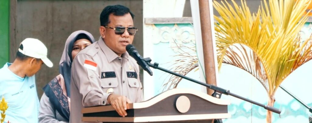 Semangat Gotong Royong: Bupati Kuansing Dorong Partisipasi Masyarakat Dalam BBGRM di Pucuk Rantau